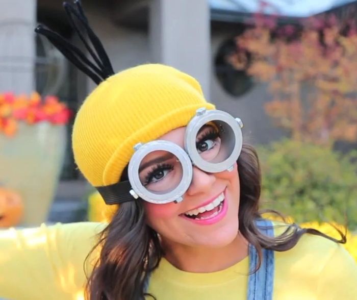 Women's minion costume diy