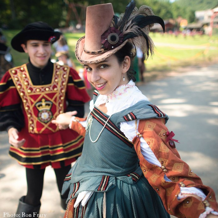 Diy renaissance fair costume