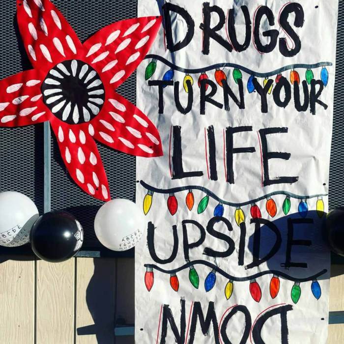 Red ribbon week door movie theme decorating ideas